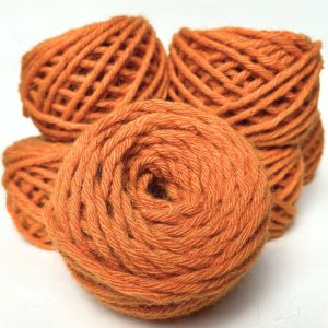 lana di pecora sarda arancione chiaro